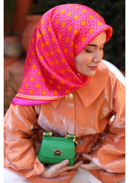 Twill Ipek Eşarp Kırmızı Pembe, Parlak Turuncu 11424-77 modelleri