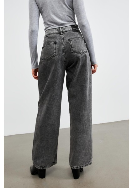 Beli Düğmeli Franky Kadın Füme Jean