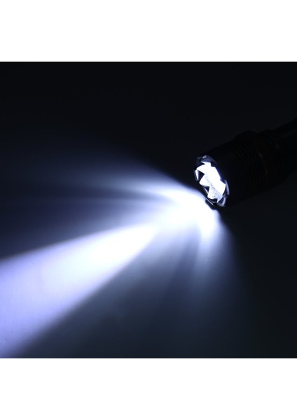Ultra Parlak Xml T6 LED Şarj Edilebilir El Feneri Torch Ac + Araç Şarj Cihazı (Yurt Dışından)