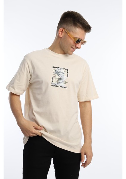 Erkek Oversize Fit Open Your Eyes Baskılı Tişört Ekru