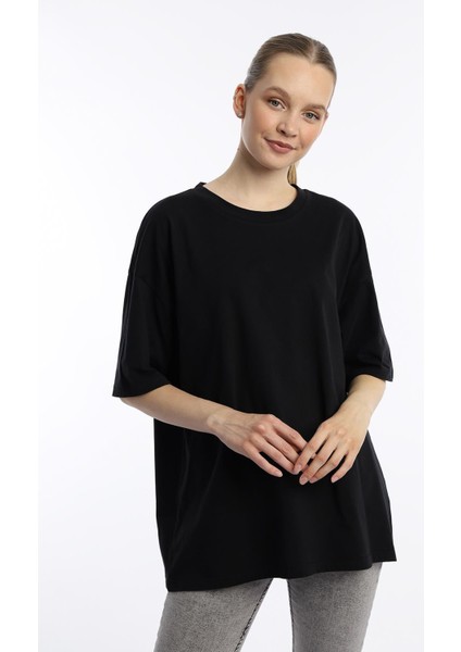 Kadın Oversize Bisiklet Yaka Tişört Siyah