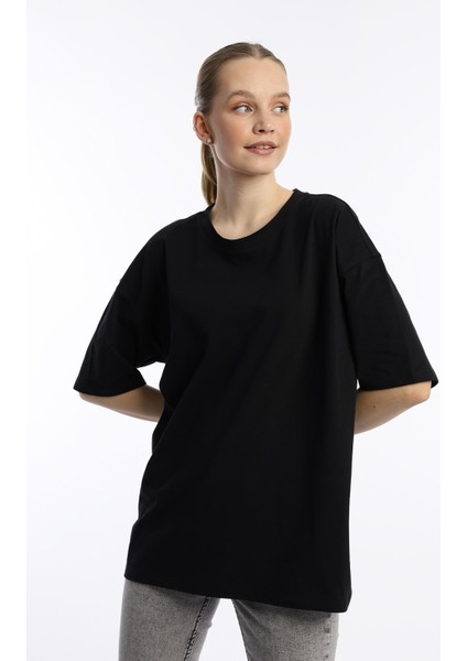 Kadın Oversize Bisiklet Yaka Tişört Siyah