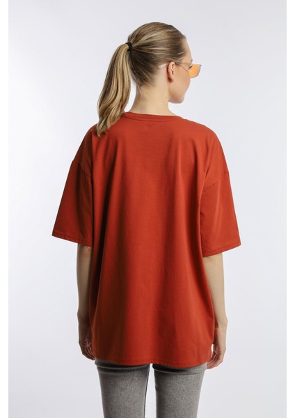 Kadın Oversize Bisiklet Yaka Tişört Kiremit fırsatları