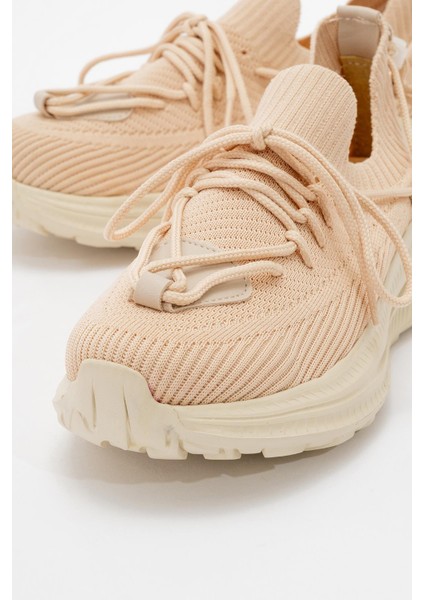 Kaydırmaz Kadın Spor Ayakabı Nude modelleri