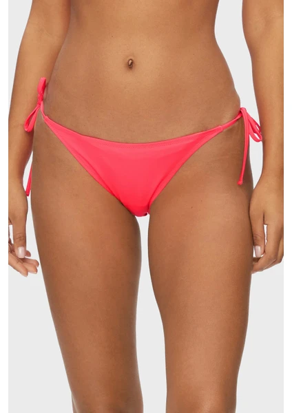 String Bağlamalı Bikini Altı E4GO00MC044 Bayan Bikini Altı E4GO00 MC044 Nepk