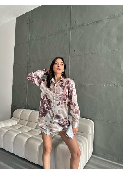 Kadın Oversize Ekru Renk Kahve Çicek Detaylı Saten Gömlek