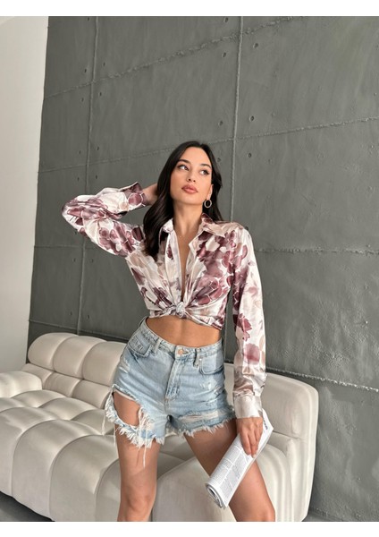 Kadın Oversize Ekru Renk Kahve Çicek Detaylı Saten Gömlek
