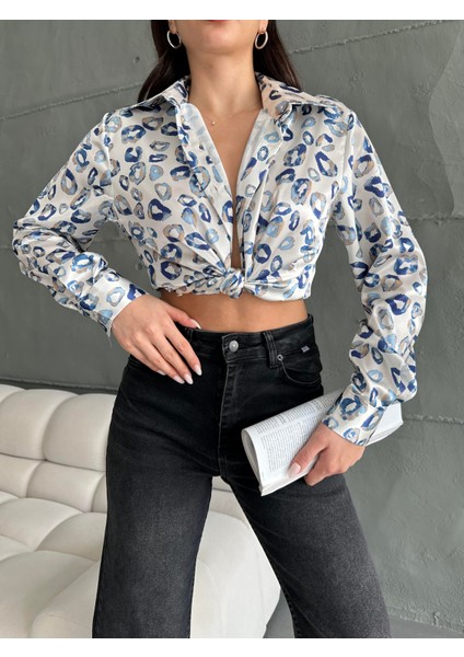 Kadın Oversize Ekru Renk Mavi Öpücük Detaylı Saten Gömlek fiyatları