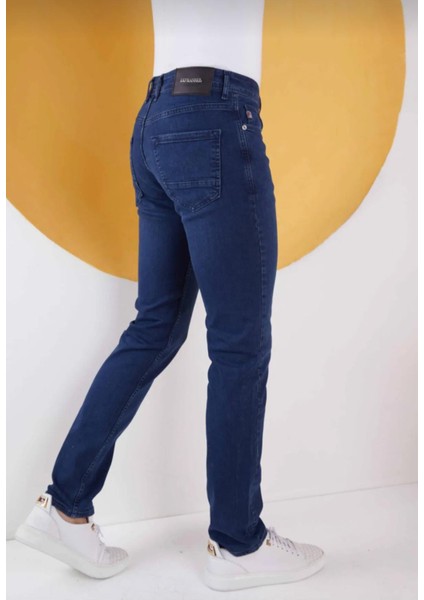 Erkek Lacivert Düz Klasik Rahat Kesim Slim Fit Likralı Kot Jeans