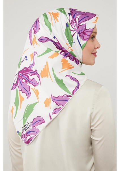 Krem Yaprak Desen Twill Eşarp