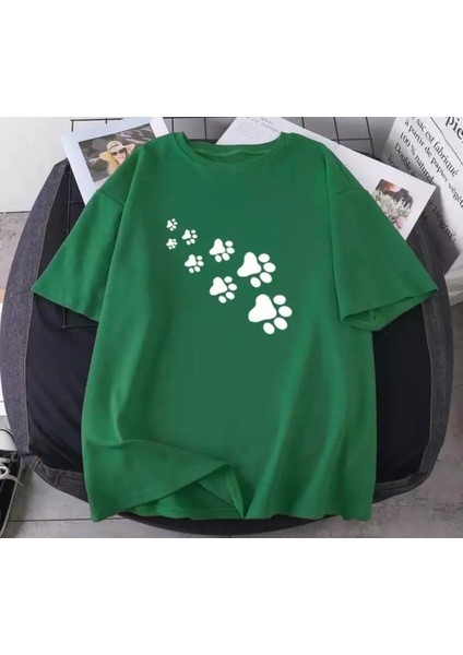 Büyük Beden Beyaz Patiler Baskılı Pamuk Oversize Kadın Tshirt