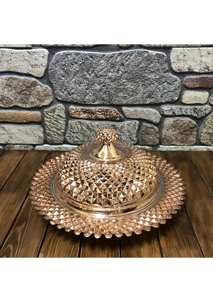 Piramit Işlemeli Bakır Pilavlık 35 cm