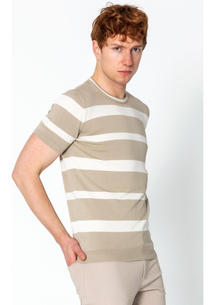 Erkek Fit Rahat Altı Kolları Lastikli Bisiklet Yaka Çizgili T-Shirt fırsatları