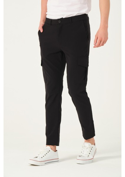 Erkek Regular Fit Kargo Cepli Jogger Spor Pantolon