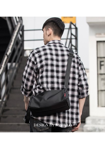 Trendy Omuz Crossbody Çanta Erkek Kore Tarzı Postacı Küçük Asılı Çanta Hip-Hop Basit Moda Marka Crossbody Çanta (Yurt Dışından) fırsatları