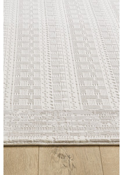 Toscana Koleksiyonu 3.5m² 150x230cm Bej-Krem Renk %100 Polyester İplik Tüylenme ve Toz Yapmayan Düz Saçaklı Makine Halısı