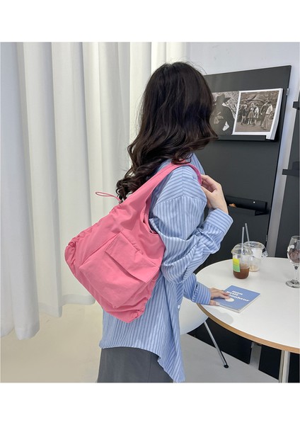 Kore Tarzı Moda Pilili Omuz Çantası 2024 Yeni Stil Kişiselleştirilmiş Basit Tote Çanta Kadınlar Için Çok Yönlü Rahat Çanta (Yurt Dışından)