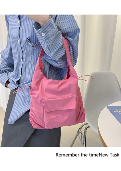 Kore Tarzı Moda Pilili Omuz Çantası 2024 Yeni Stil Kişiselleştirilmiş Basit Tote Çanta Kadınlar Için Çok Yönlü Rahat Çanta (Yurt Dışından)