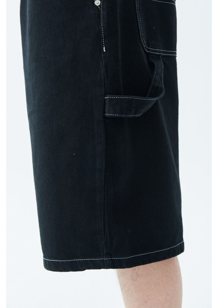 Dikiş Detaylı Bermuda Denim Şort-Siyah