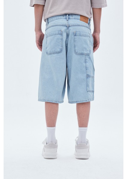 Bermuda Yırtık Detaylı Denim Şort modelleri