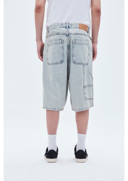 Bermuda Yırtık Detaylı Denim Şort