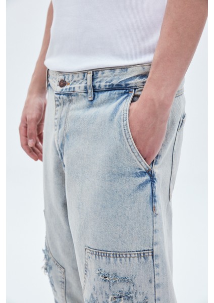 Bermuda Yırtık Detaylı Denim Şort