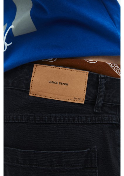Bermuda Yırtık Detaylı Denim Şort- Siyah
