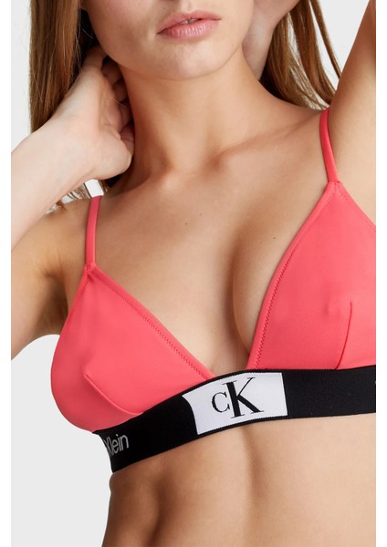 Logolu Ayarlanabilir Omuz Askılı Bikini Üstü KW0KW02451TBK Bayan Bikini Üstü KW0KW02451 Tbk modelleri