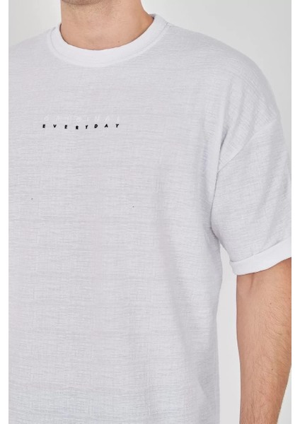 Jakar Kumaş Rahat Kol T-Shirt - Beyaz modelleri