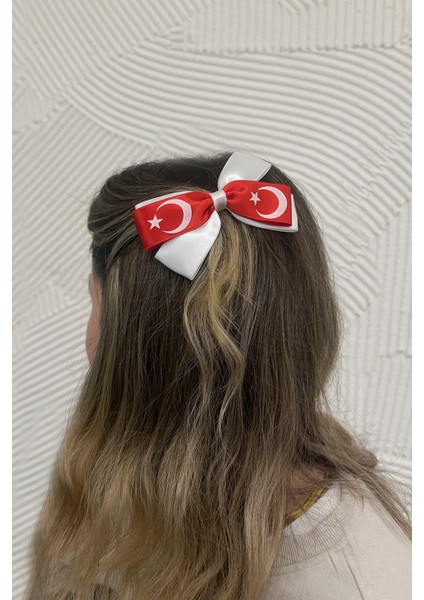 Türk Bayrağı Fiyonk Yan Toka (Ölçü:11 Cm)