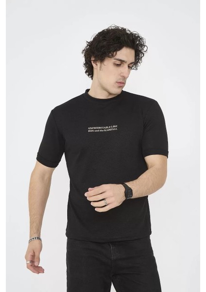 Bisiklet Yaka Slim Fit T-Shirt- Siyah fırsatları