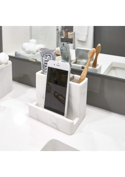 Idesign 28250 Diş Fırçası, Cep Telefonu, Banyo Tezgahları, Masalar, Vanity, Yatakhane, Ofis Için Dakota Reçine Mermer Makyaj Merkezi - Beyaz Mermer ve Saten Metal Vurgular (Yurt Dışından) modelleri