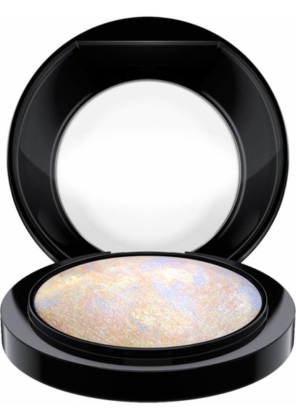 Harika, Hafif Bir Kapatıcılık Sağlayan Mineralize Skinfinish Lightscapade Pudra 10 G fiyatları