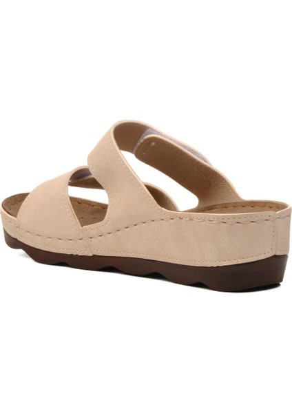 37-976 Bej Kadın Terlik fırsatları