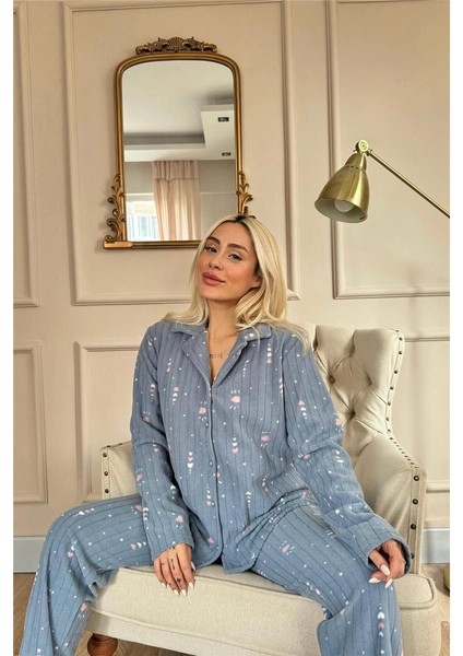Gri Kalp Desenli Önden Düğmeli Peluş Polar Pijama Takımı