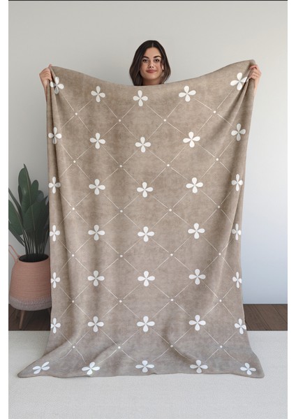 Baskılı Polar Krem Battaniye Tv Battaniyesi Makinada Yıkanabilir Battaniye 80 x 100 cm