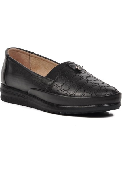 146 Siyah Kadın Günlük Ayakkabı