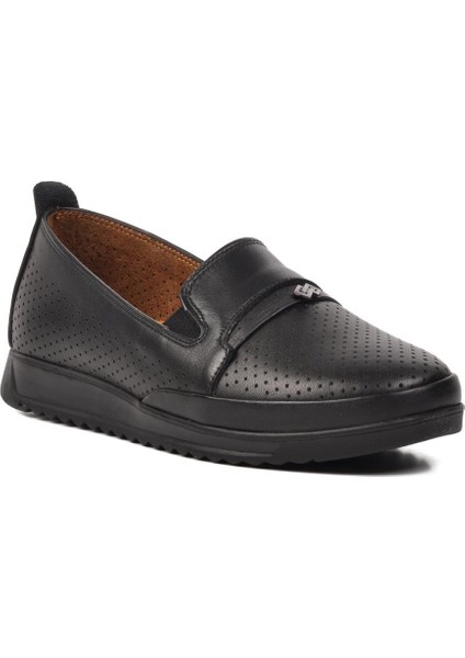 327 Siyah Hakiki Deri Kadın Günlük Ayakkabı