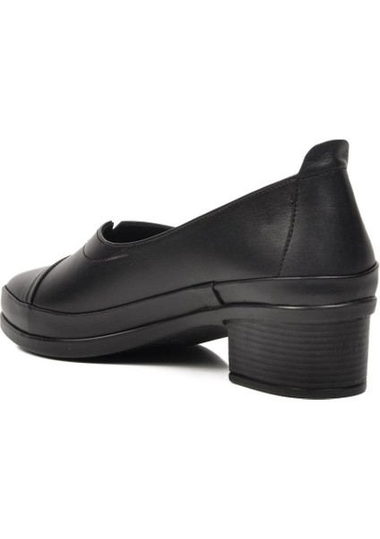 562106 Siyah Hakiki Deri Kadın Günlük Ayakkabı fırsatları