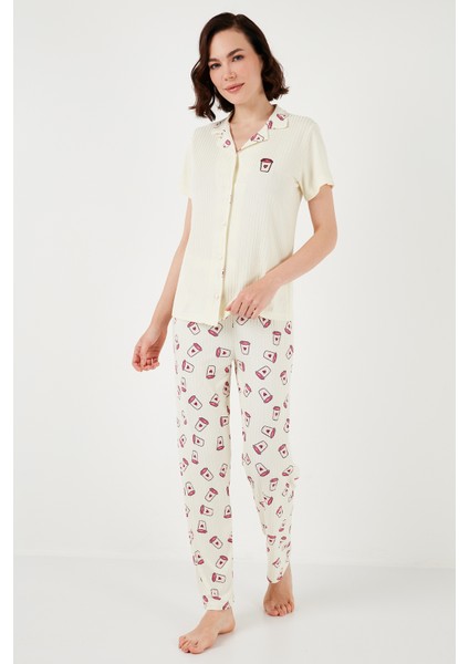 Regular Fit Gömlek Yaka Kısa Kollu Pijama Takımı Bayan Pijama Takımı 65740102