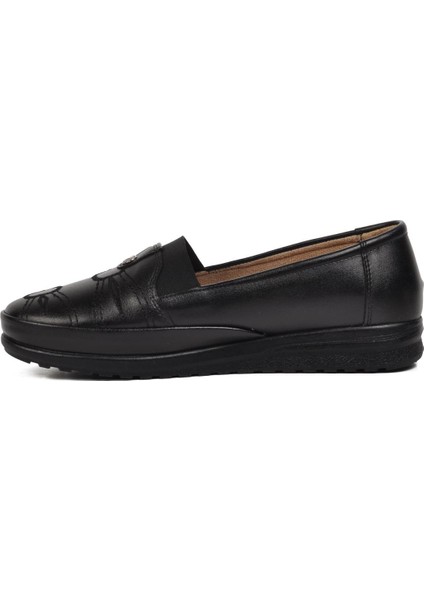 183 Siyah Kadın Günlük Ayakkabı modelleri
