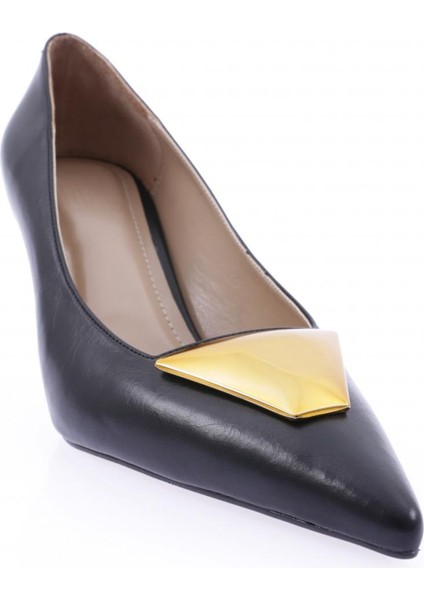 2063-22K Kadin Sivri Burun Üçgen Tokali Kadeh Topuk Ayakkabi fiyatları