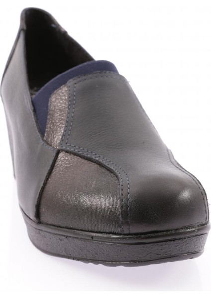 6004-22K Kadin Dolgu Taban Comfort Ayakkabi