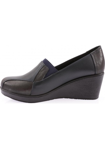 6004-22K Kadin Dolgu Taban Comfort Ayakkabi