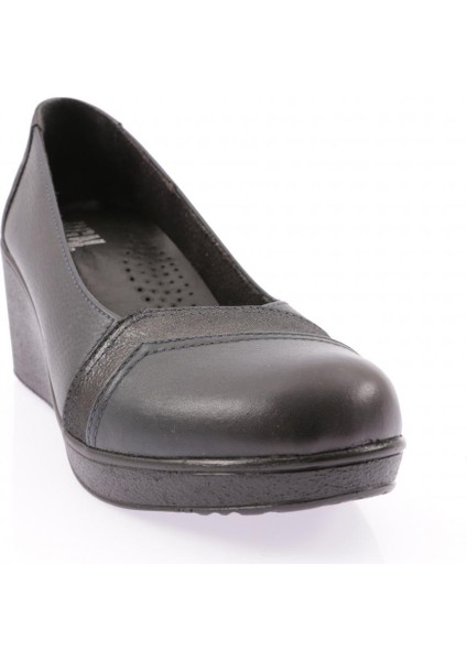 651-22K Kadin Dolgu Taban Comfort Ayakkabi fiyatları