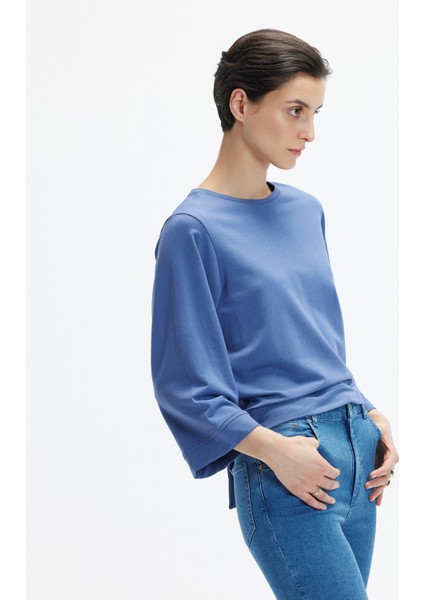 Sırt  Detayli  Sweatshirt