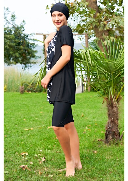 Battal Parçalı Siyah Çiçek Desenli Yarım Kol Lycra(Su Itici ve Çabuk Kuruyan) Tesettür Mayo fiyatları