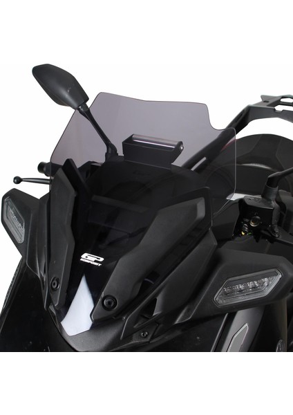 Yamaha XMAX 250 2024 Uyumlu Spor Ön Cam Füme 40 cm modelleri