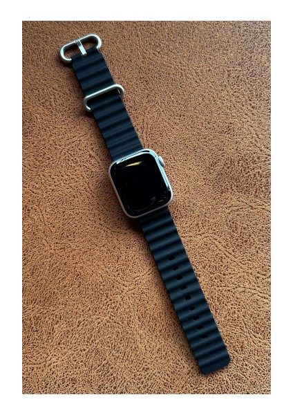 Apple Watch 4 Uyumlu 44MM Ocean Kordon Kaliteli Silikon Kayış Siyah