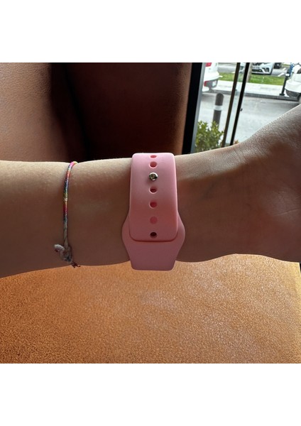 Apple Watch 3 4 5 6 7 8 9 Se Uyumlu 38-40-41MM Klasik Kordon Silikon Kayış Pembe